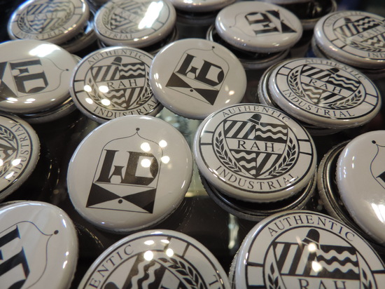 WDSOUNDS RAH BADGE SPECIAL.JPG